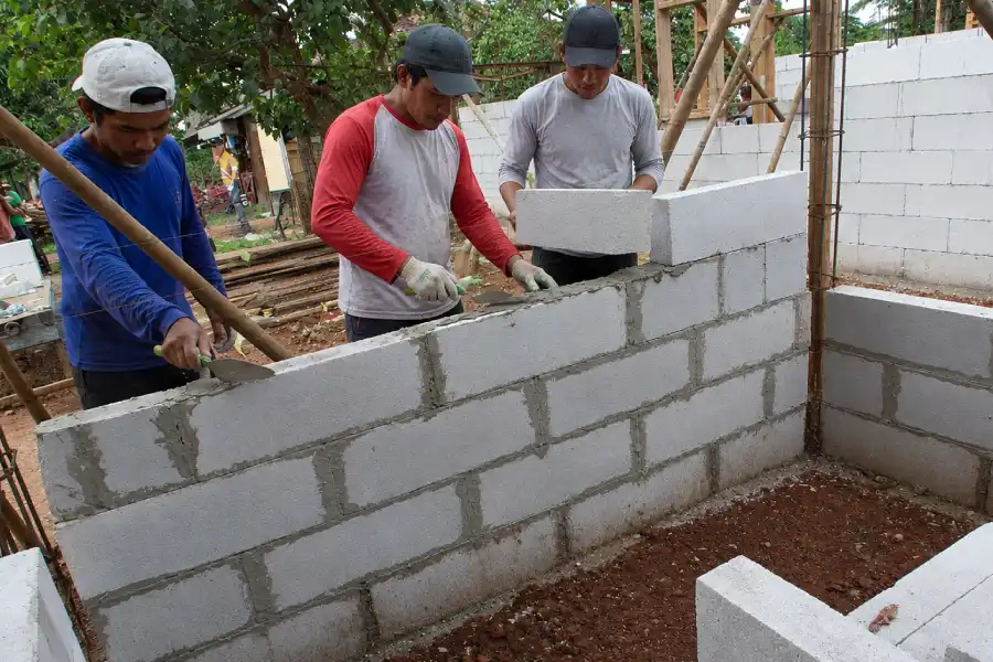 pemasangan bata hebel